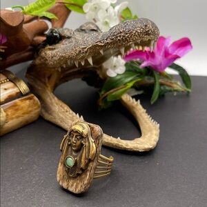 Jan Michels of San Francisco bone ring